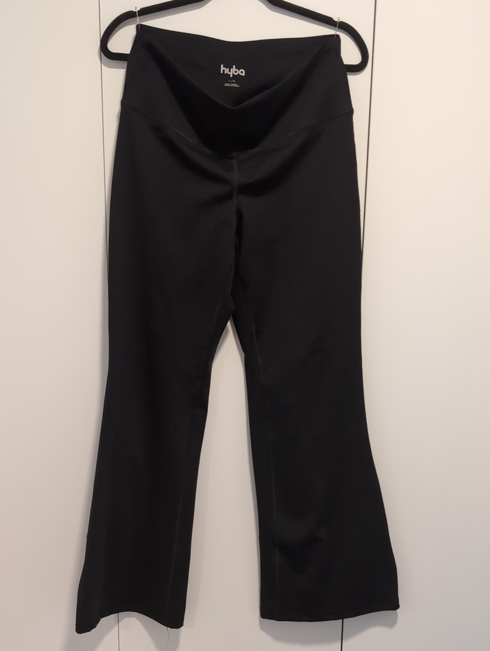 Hyba Flare-Leg Legging Pant